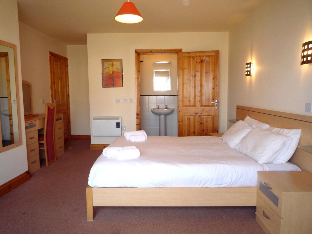 Innisfallen Holiday Homes Cill Airne Exteriör bild
